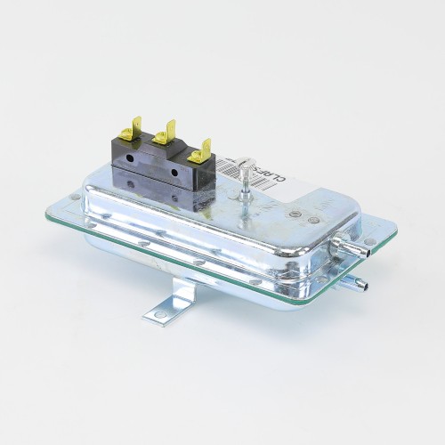 Cleveland controls afs-275 air pressure sensing switch, 0. 05" to 2" w. C.