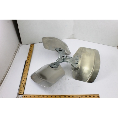 Carrier la01ra321 20" dia, 28° pitch, 3 blade, cw, 1/2" bore fan blade