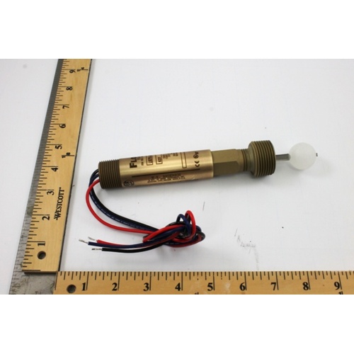 Dwyer l6epb-b-s-3-0 liquid level switch, brass, spdt, 1" horizontal mount