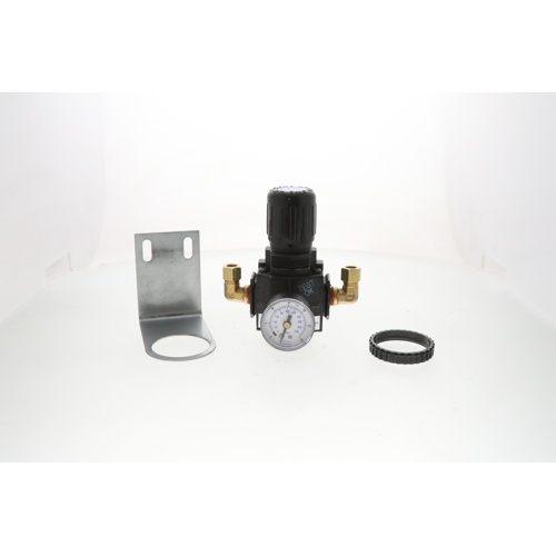 Johnson controls a-4000-138 pressure reducing station, 3/8" w/ bracket & 0-30 psi gauge
