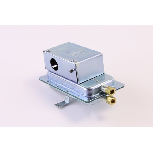 Johnson controls afs-405 air pressure sensing switch, spdt, 0. 05"–12" w. C.