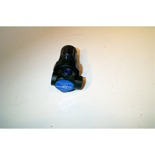 Johnson controls r-130-1 air pressure reducing valve, 1/8" npt, 300 psig inlet, 0–50 psig output
