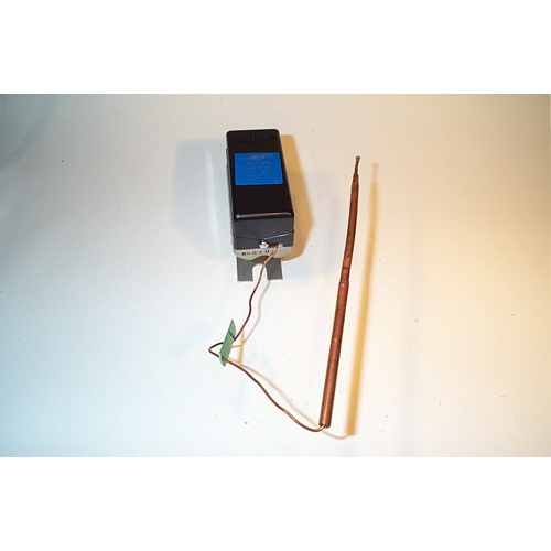Johnson controls t-5210-1008 pneumatic temperature transmitter, 3–15 psig
