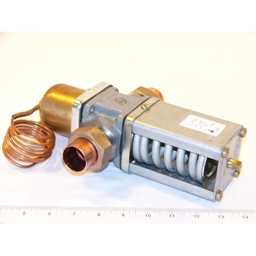 Johnson controls v46al-2 1" union sweat cast iron pressure actuated water regulating valve