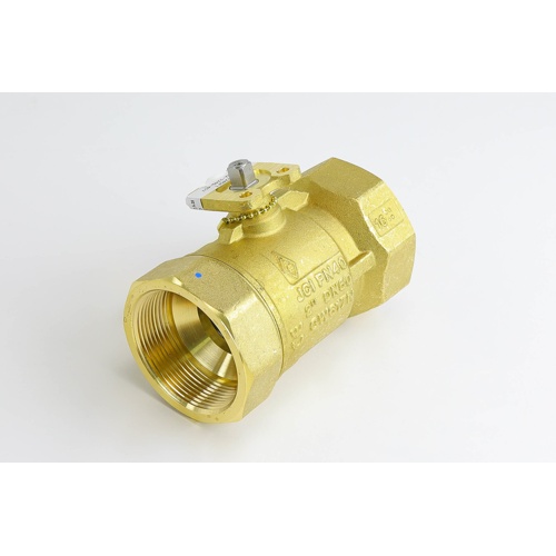 Johnson controls vg1245ft ball valve, 2" npt, 73. 7 cv, two-way, forged brass