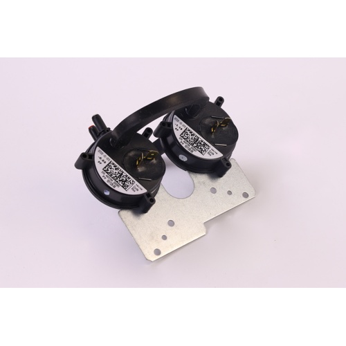 Lennox 26w46 0. 65/1. 15" wc two-stage pressure switch