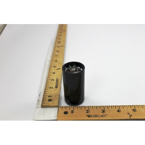 Mars 11913 145-175 mfd 110/125vac round start capacitor