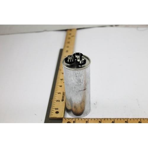 Mars 12042 65/5 mfd 370vac round dual run capacitor