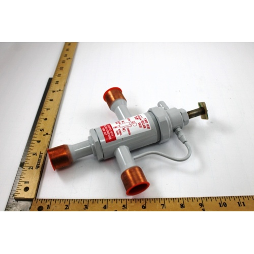 Sporlan controls 3773-00 1-1/8" 3-way heat reclaim valve